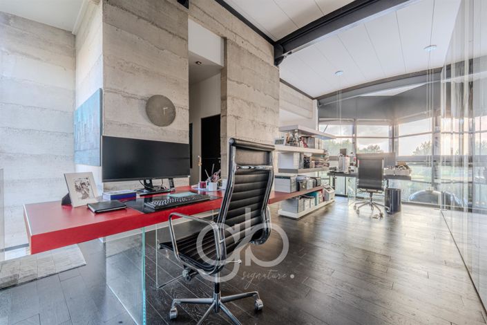 Image No.13-5 Bed House for sale