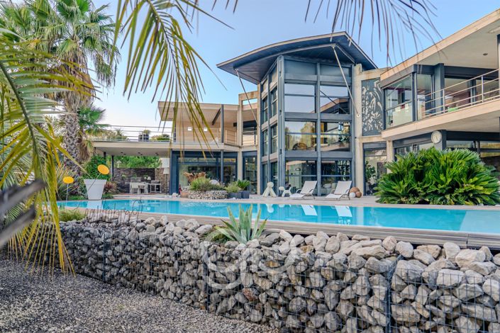 Image No.22-5 Bed House for sale