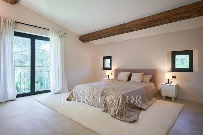 Image No.11-6 Bed House for sale