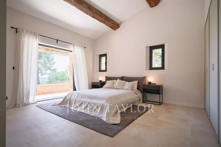 Image No.13-6 Bed House for sale