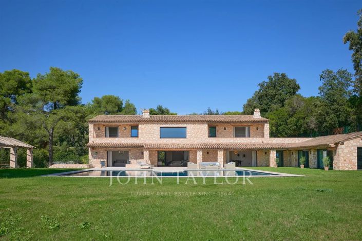 Image No.21-6 Bed House for sale