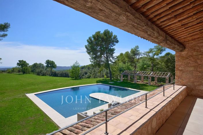 Image No.23-6 Bed House for sale