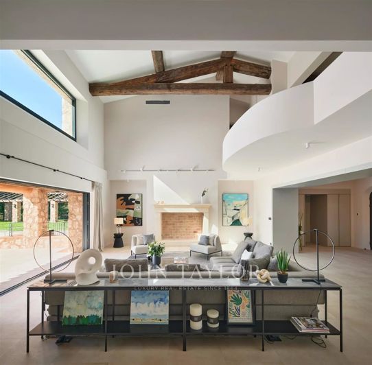 Image No.3-6 Bed House for sale