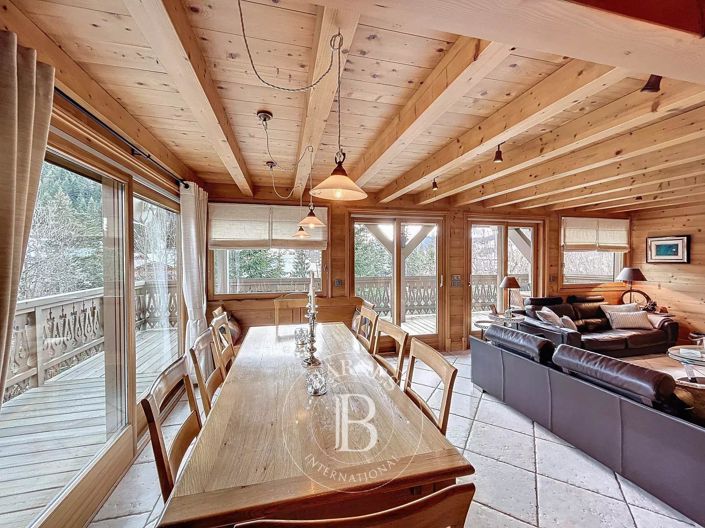 Image No.15-4 Bed House for sale