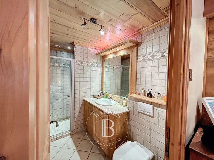 Image No.31-4 Bed House for sale