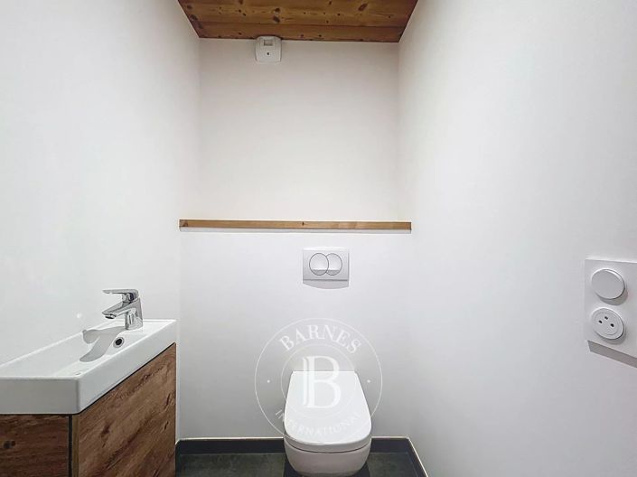 Image No.22-Apartment for sale