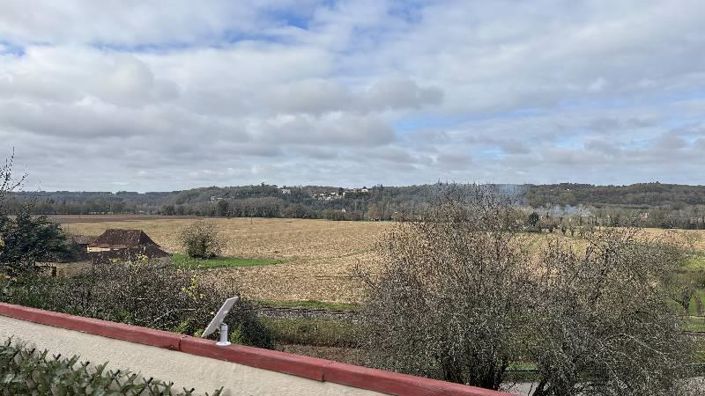 Image No.2-5 Bed House for sale