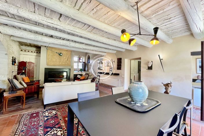 Image No.6-7 Bed House for sale