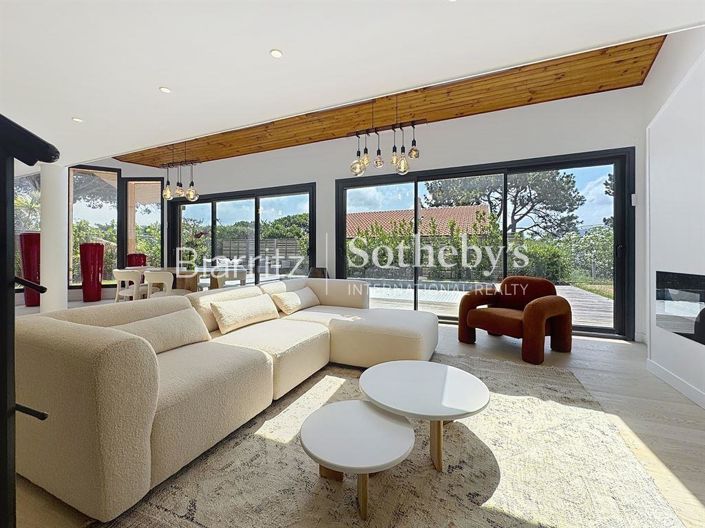 Image No.5-4 Bed House for sale