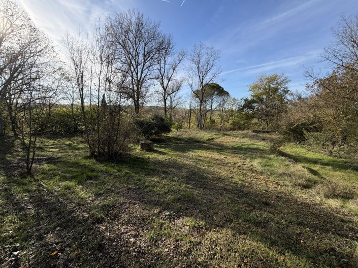 Image No.17-5 Bed House for sale