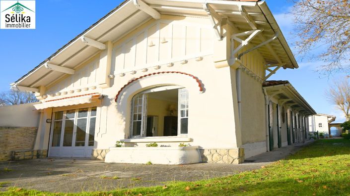 Image No.4-8 Bed House for sale