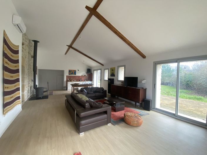 Image No.4-2 Bed House for sale