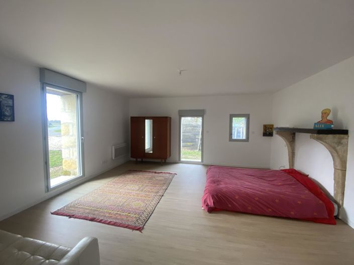 Image No.6-2 Bed House for sale