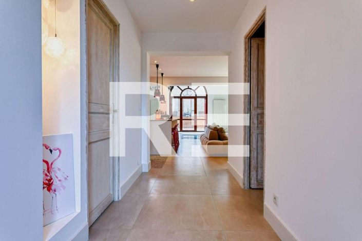 Image No.3-3 Bed House for sale