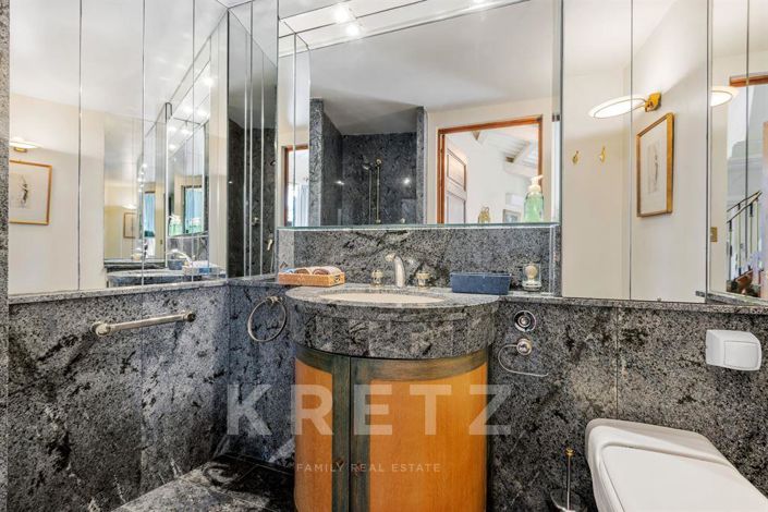 Image No.17-5 Bed House for sale