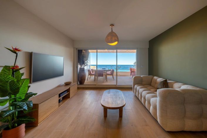 Image No.10-1 Bed Apartment for sale