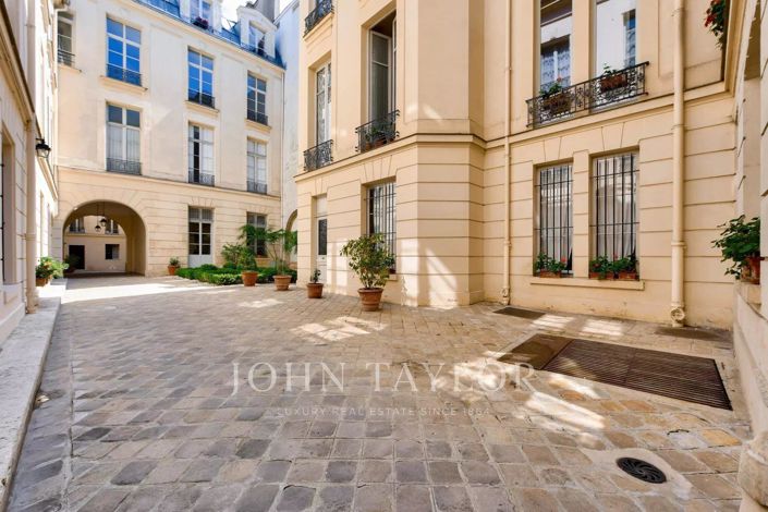 Image No.12-Appartement de 4 chambres à vendre à Paris