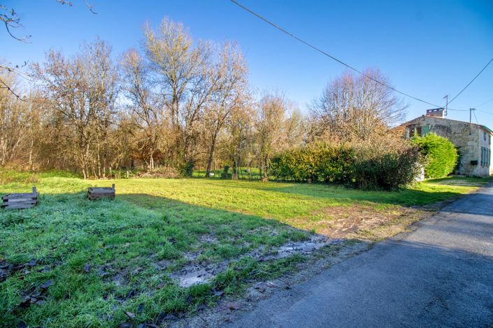 Image No.3-1 Bed House for sale