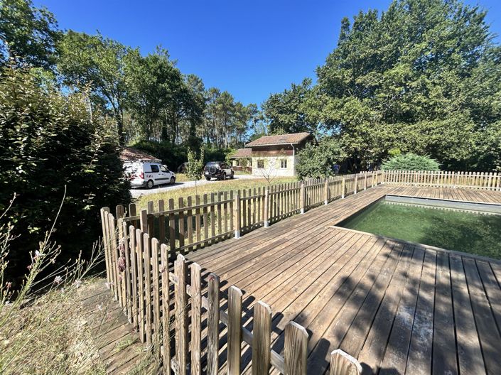 Image No.9-5 Bed House for sale