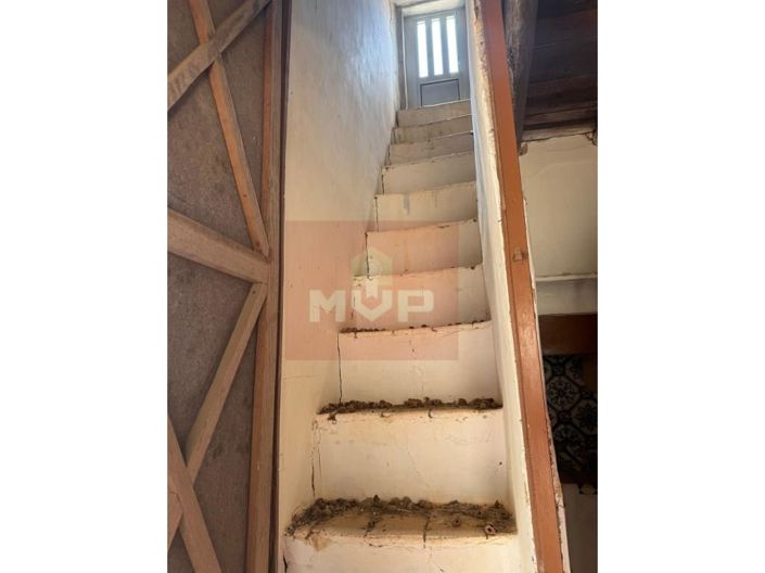 Image No.15-4 Bed House for sale