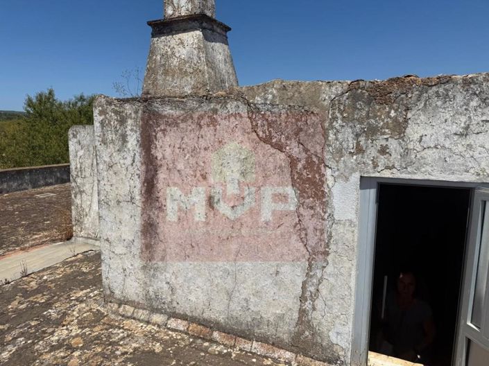 Image No.22-4 Bed House for sale