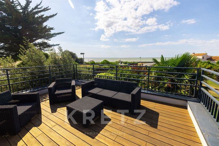 Image No.16-4 Bed House for sale