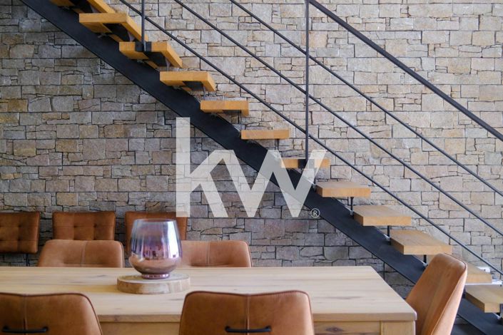 Image No.3-5 Bed Property for sale