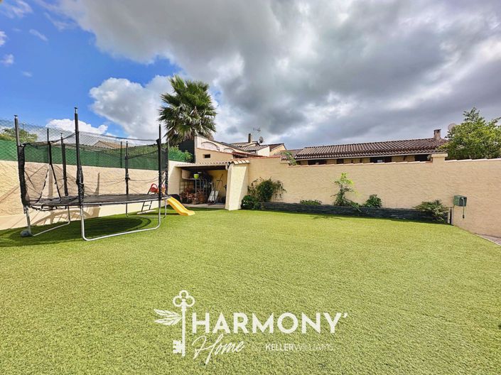 Image No.2-4 Bed House for sale