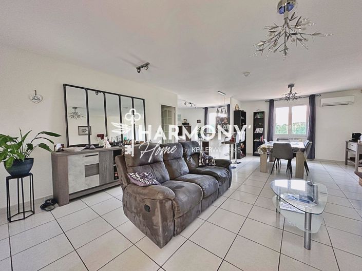 Image No.4-4 Bed House for sale