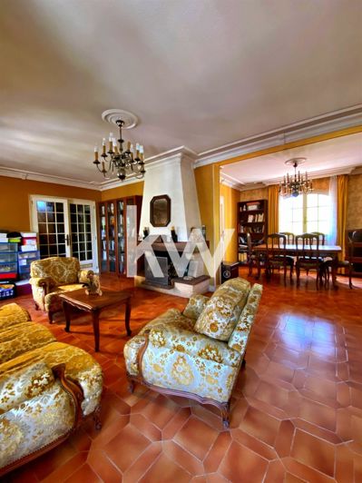 Image No.3-6 Bed House for sale