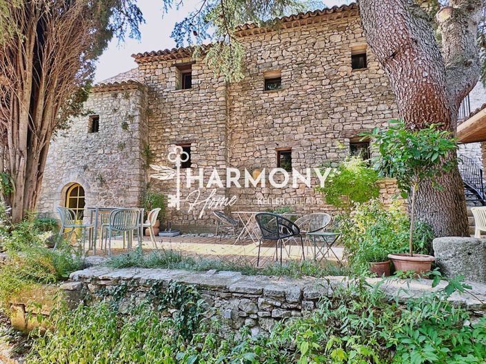 Image No.3-8 Bed House for sale