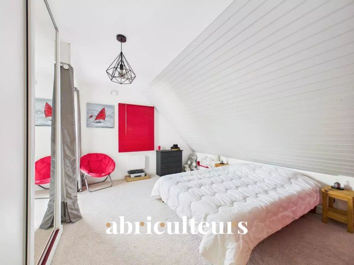 Image No.12-4 Bed House for sale