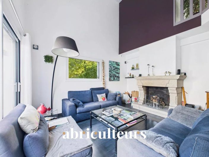 Image No.16-4 Bed House for sale