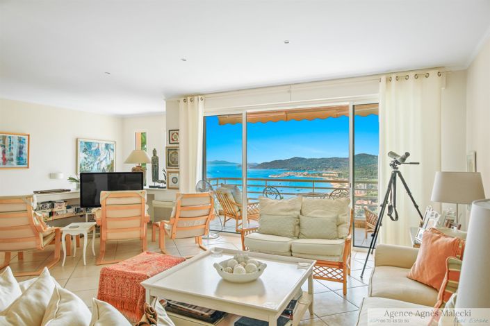 Image No.5-Maison de 4 chambres à vendre à Le Lavandou