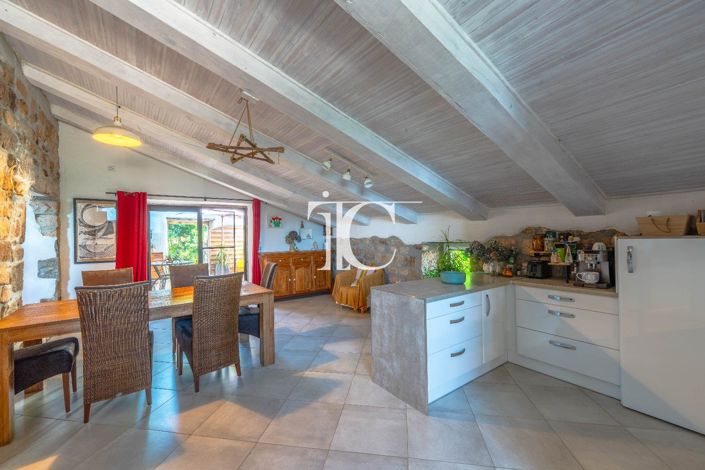 Image No.8-Propriété de 6 chambres à vendre à Lablachère