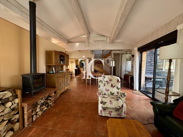 Image No.5-4 Bed House for sale