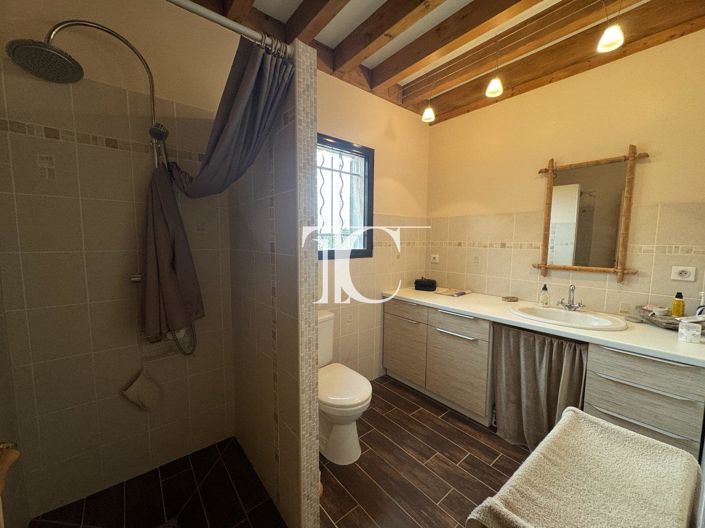 Image No.9-4 Bed House for sale