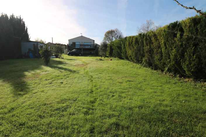 Image No.5-3 Bed House for sale