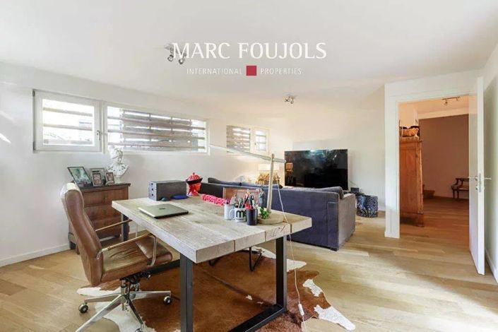 Image No.14-5 Bed House for sale