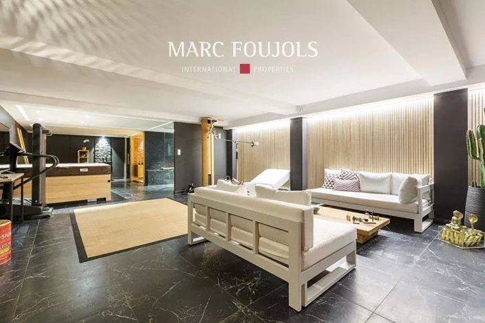 Image No.17-5 Bed House for sale