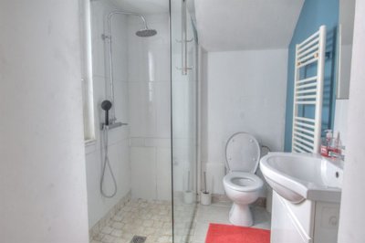 a2a26uiouibq11705