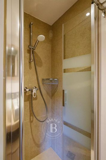 Image No.12-3 Bed Apartment for sale