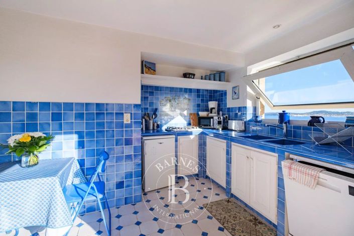 Image No.5-3 Bed Apartment for sale