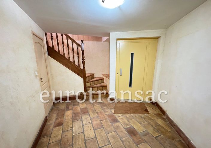 Image No.2-2 Bed House for sale