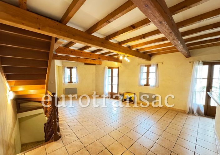 Image No.4-2 Bed House for sale