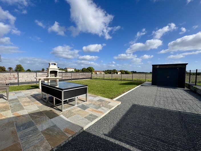 Image No.9-2 Bed House for sale