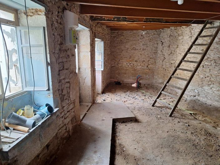 Image No.5-House for sale