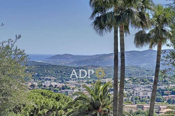 Image No.11-4 Bed House for sale