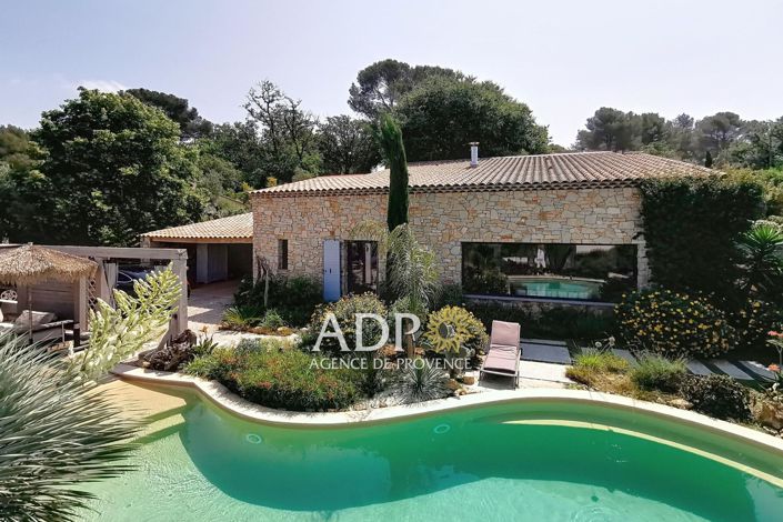 Image No.26-6 Bed House for sale