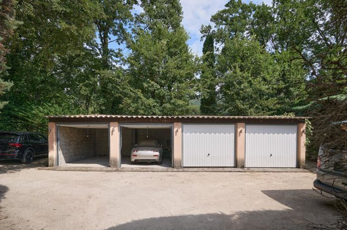 Image No.4-6 Bed House for sale